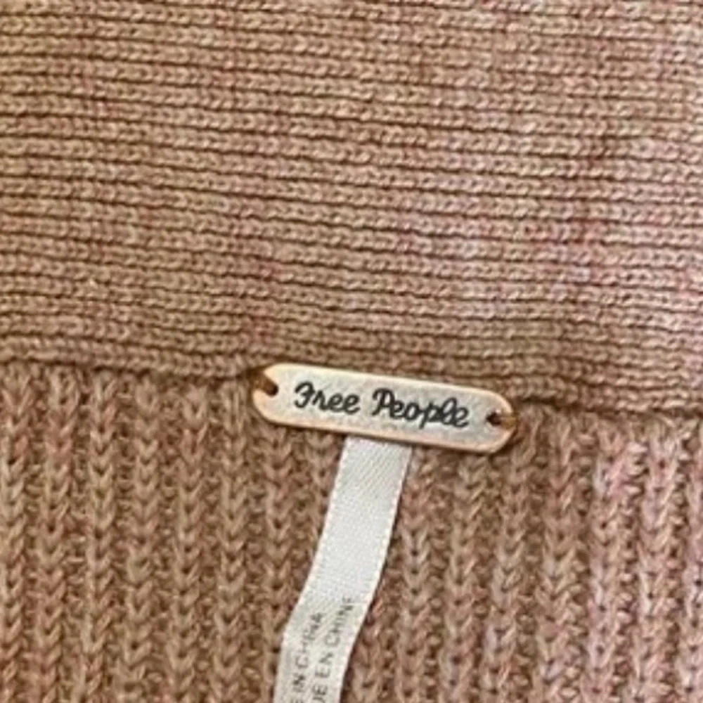 FREE PEOPLE Alana light brown off the shoulder linen/cotton blend sweater Small
